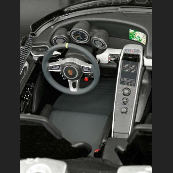Porsche 918 Spyder 1:24Samochód